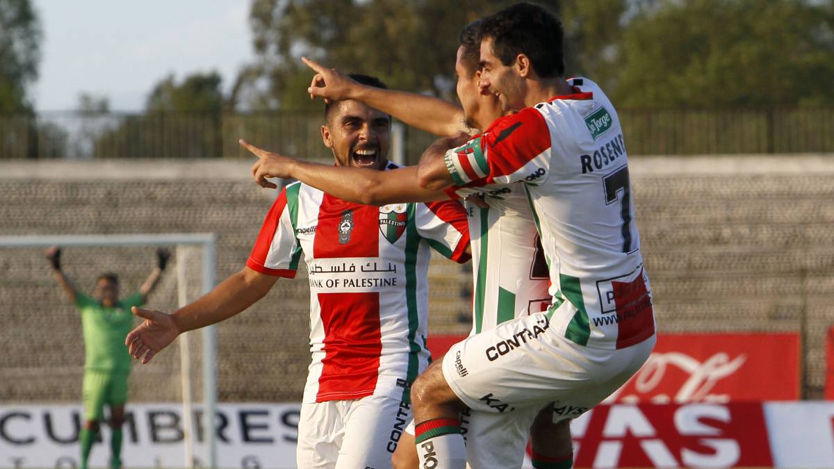 Los árabes lograron su primer triunfo del campeonato frente a los acereros por 3-1 y confirman su gran momento sin sus figuras estelares.
