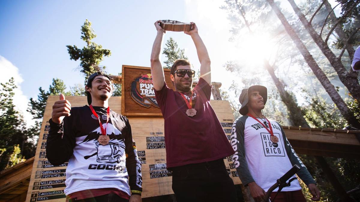 Lavagnino y Urrutia se coronan en el Red Bull Pump Track World