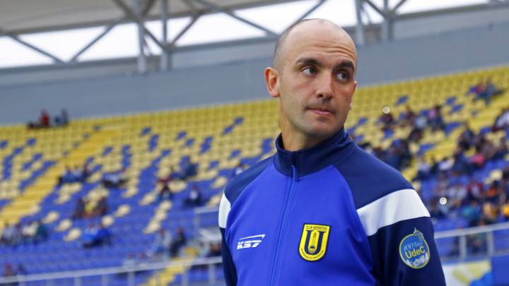Más allá de la felicidad por el triunfo, al técnico de la Universidad de Concepción no le agradó que le remontaran el partido en dos oportunidades.