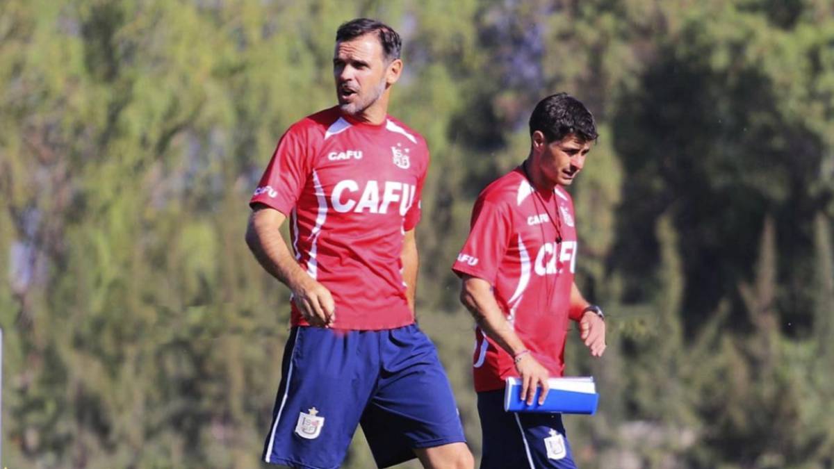 El polémico mensaje que usó San Felipe para despedir a su DT