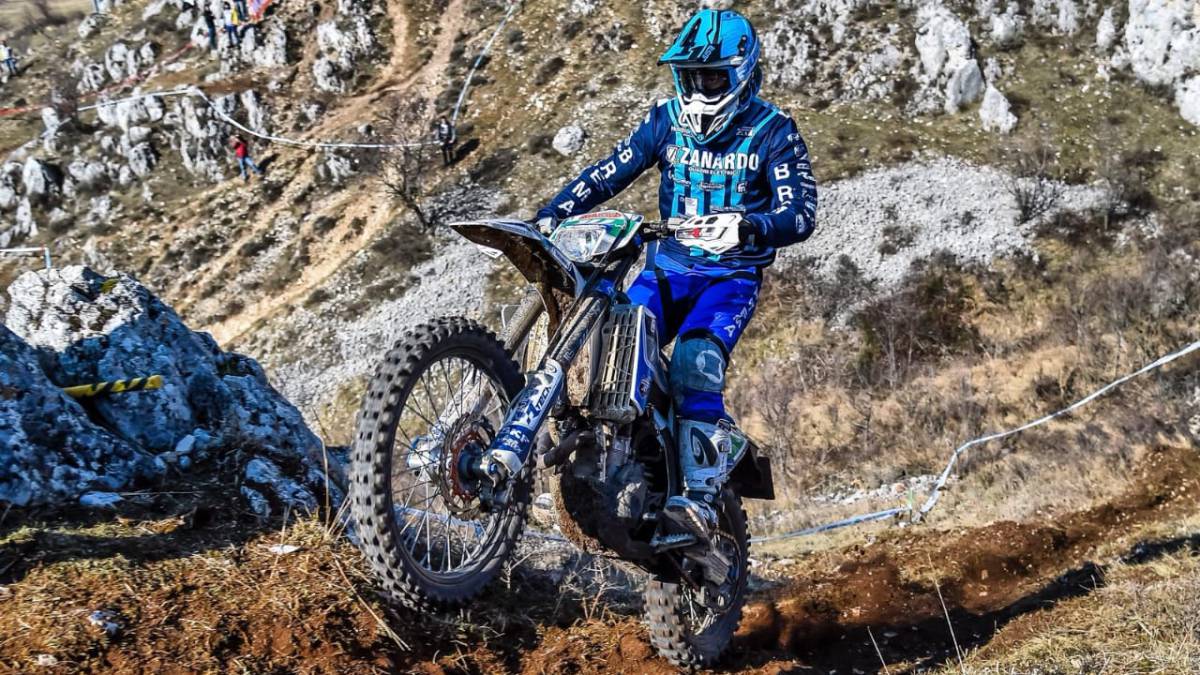 El piloto nacional y actual Campeón Mundial de Enduro en la categoría Youth, disputará la primera fecha en Dahlen, Alemania, a bordo de una Husqvarna.