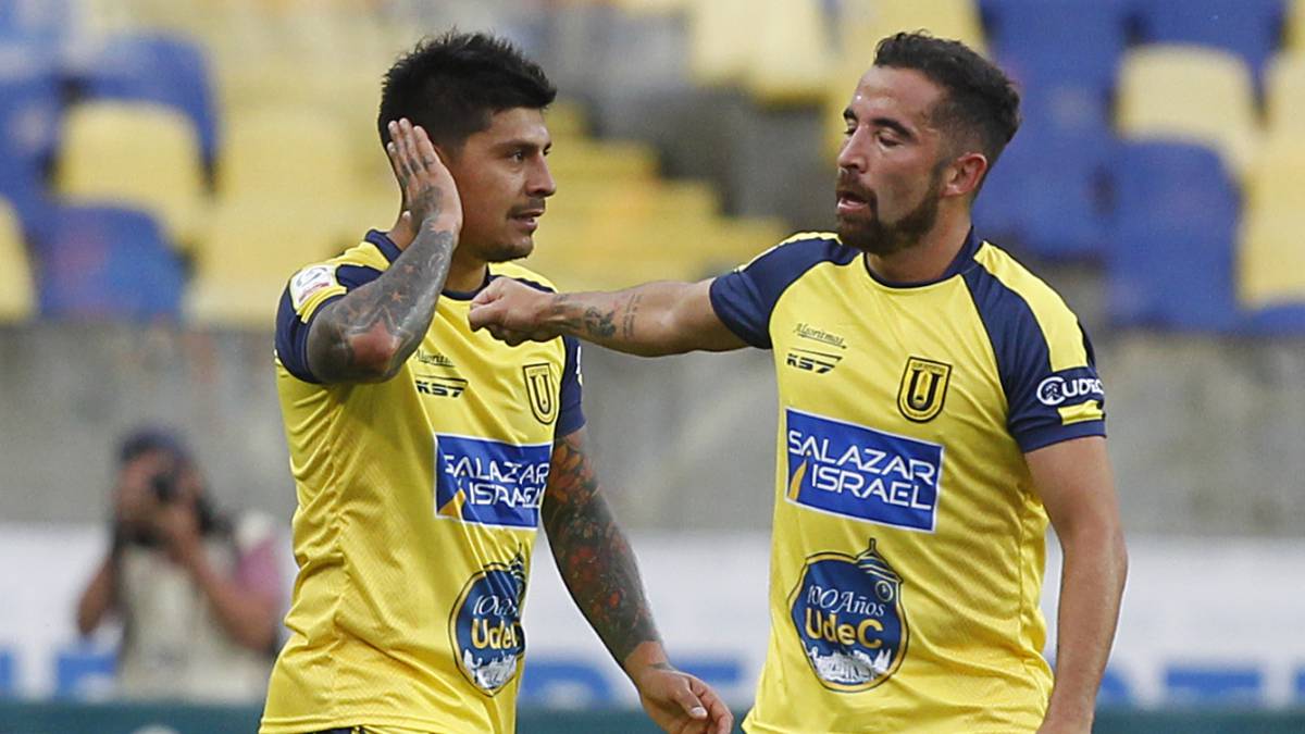 El delantero de Universidad de Concepción valoró la igualdad obtenida ante Godoy Cruz en el Ester Roa, con un hombre menos gran parte del duelo.