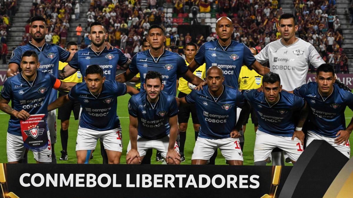 La insólita pelea entre dos compañeros en la Libertadores