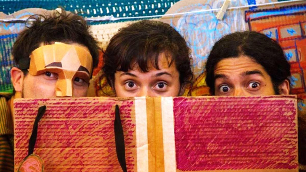 La obra que rescata el mundo imaginario de la infancia de la dictadura. Obra del GAM.