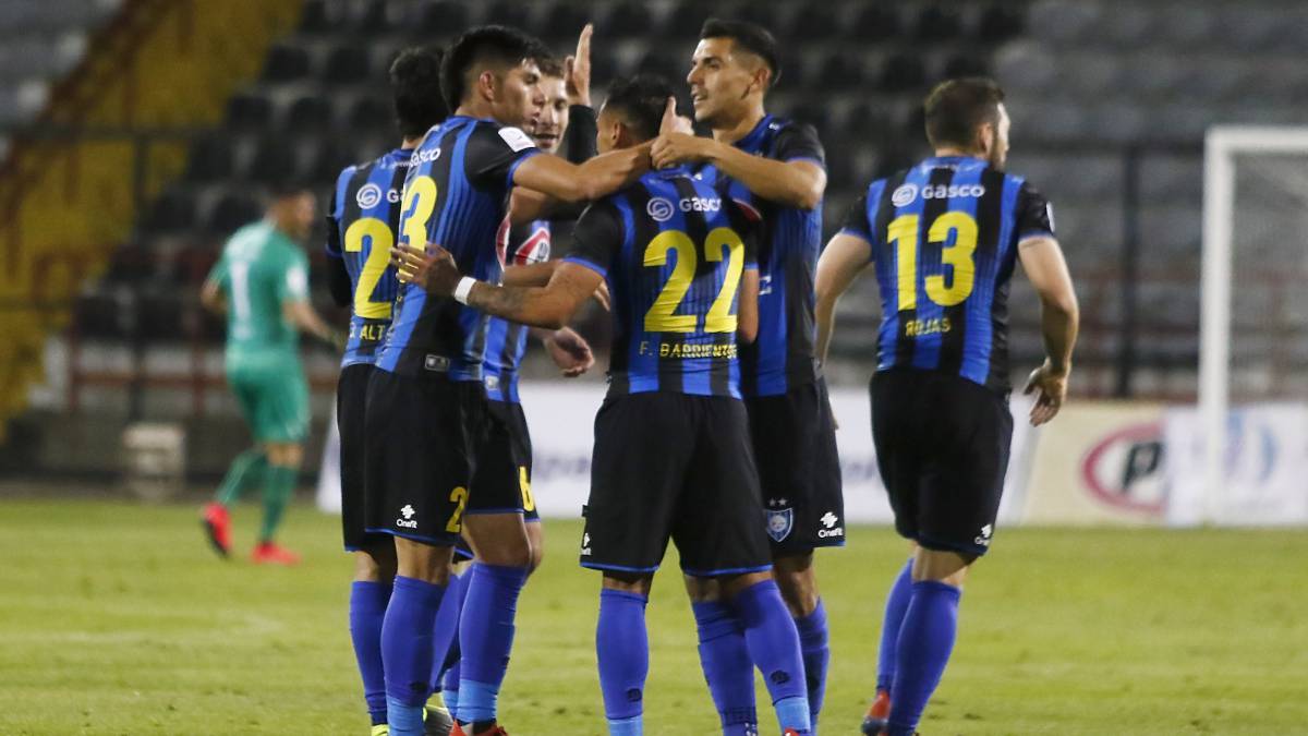 El venezolano reapareció con un gol en la oncena titular del cuadro de Nicolás Larcamón, el que consolidó un buen rendimiento de local en este torneo nacional.