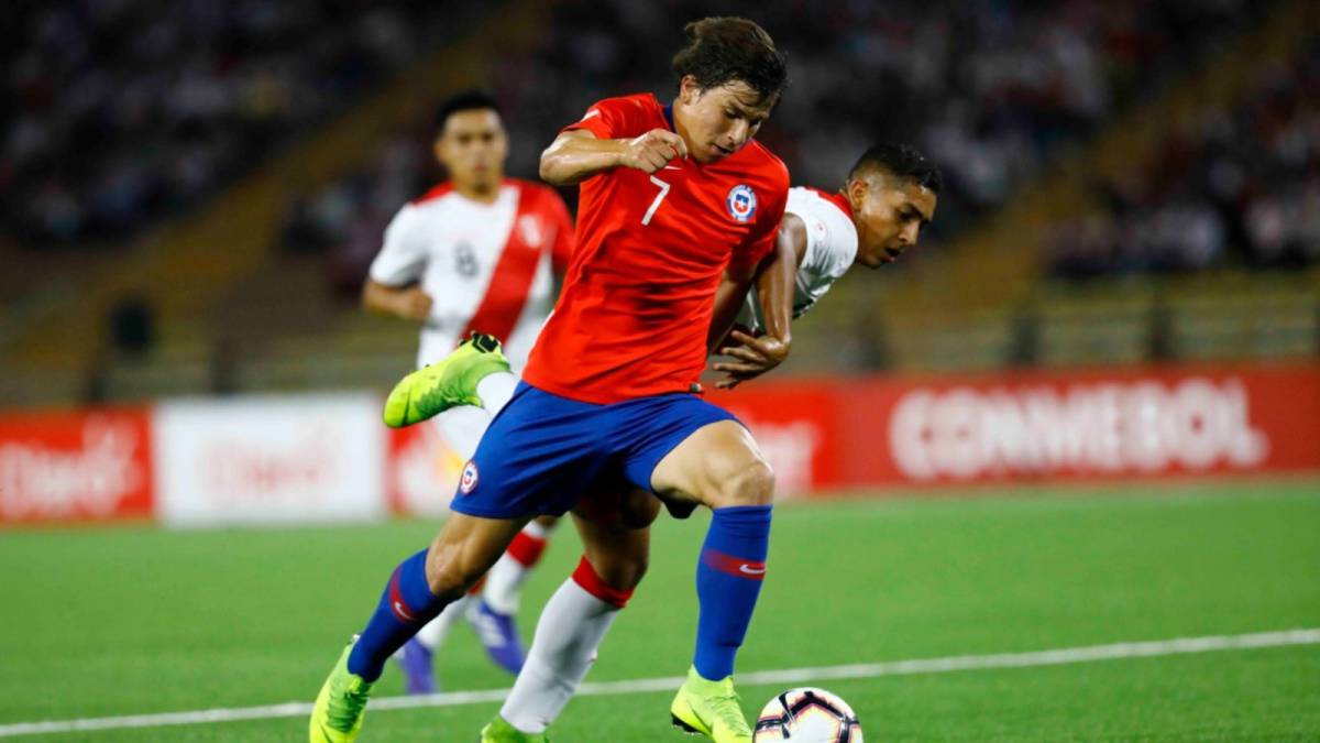 Sigue el Perú vs Chile en vivo online, partido de la jornada 2 del hexagonal final del Sudamericano Sub 17 en el estadio de la Universidad Mayor de San Marcos hoy a las 23:10 horas por AS.