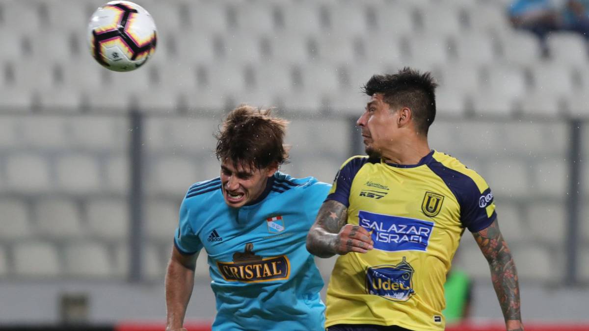 Universidad de Concepción perdió en Lima y ahora se complica en el Grupo C de la Libertadores.