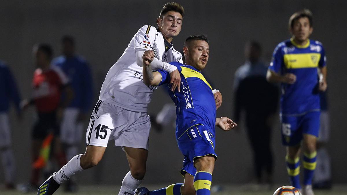 Barnechea deja escapar la chance de presionar a Cobreloa