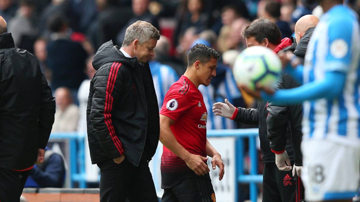 Al técnico noruego le preguntaron si este podría ser el último partido del chileno como jugador del United. Además se refirió a la lesión.