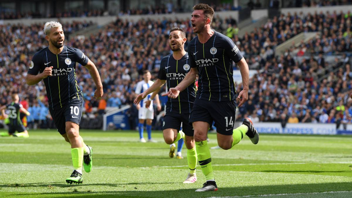 Claudio Bravo, pese a no disputar ningún minuto en el certamen debido a una extensa lesión, consiguió este domingo su segunda corona de la Premier League.
