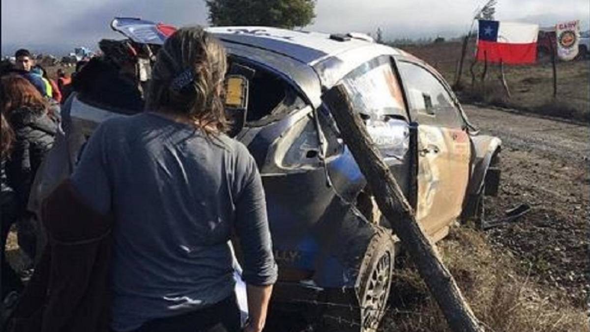 Alberto Heller se dio un duro golpe a kilómetros de terminar la segunda especial del domingo en el sector de Lircay. Con esto, el japonés tiene vía libre para su victoria en Chile.