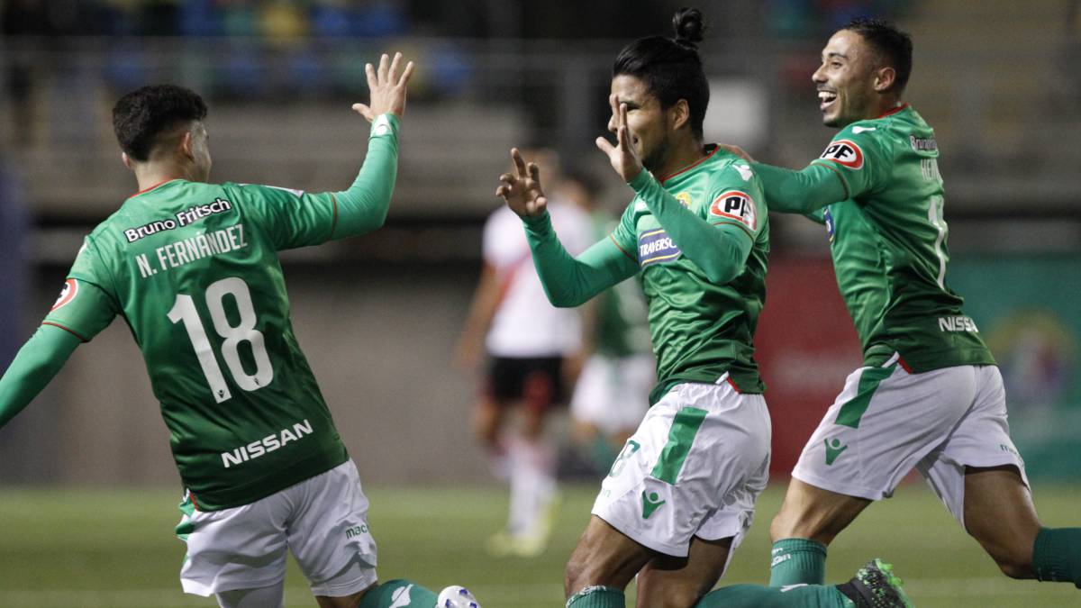 Audax está en racha: baja a Curicó y ya se ubica cuarto