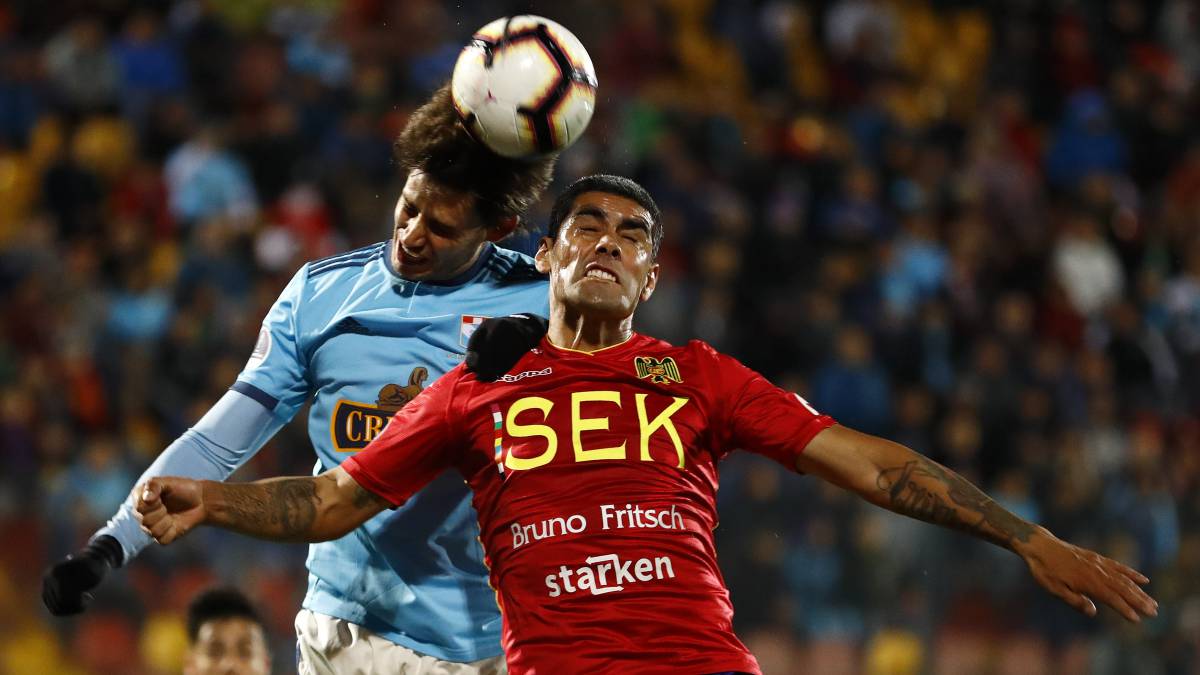 El cuadro hispano quiere mantener su buen rendimiento, cuando reciba en Santa Laura esta noche al elenco peruano por al Copa Sudamericana.