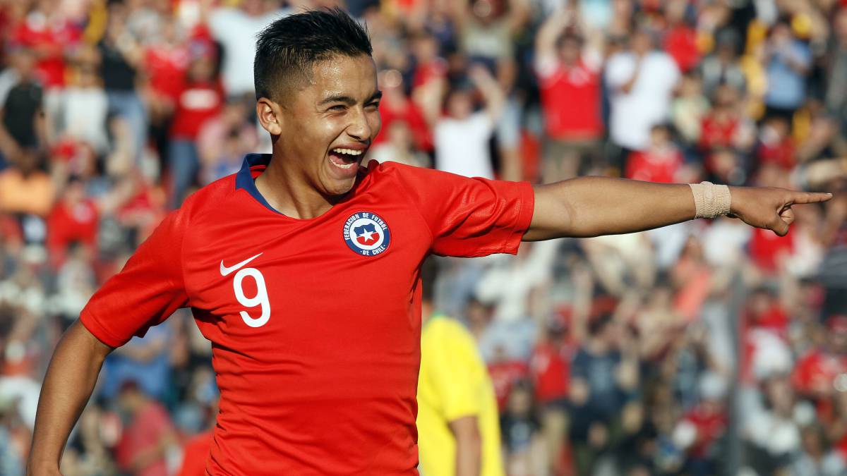 El delantero de Universidad de Chile analizó su nominación dentro de la lista de 22 seleccionados que disputarán el torneo Maurice Revello en Francia.