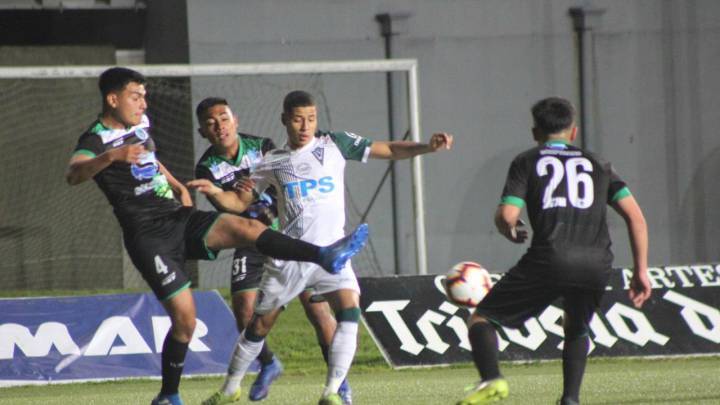 Puerto Montt, Santiago Wanderers, Primera B