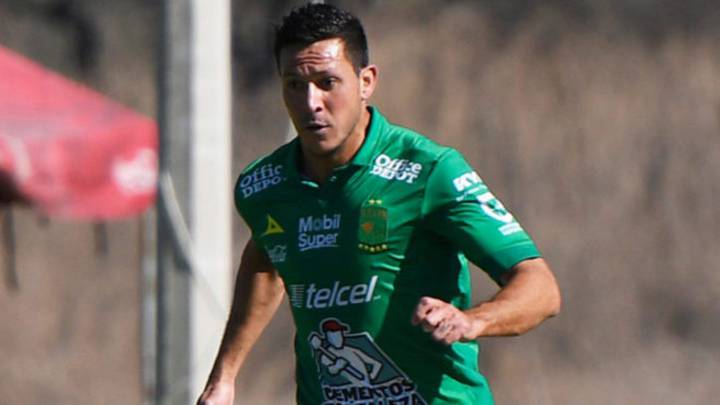 El defensor central argentino nacionalizado chileno, que hoy milita en León de México junto a Jean Meneses, se refirió a sus opciones en la 'Roja' de Rueda.