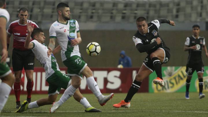 Derrotas de Colo Colo y Universidad Católica y una nueva victoria de Universidad de Chile, fueron algunos de los resultados de la ida de la segunda fase.
