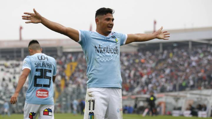 Maximiliano Salas terminaba su período de préstamo en el cuadro celeste, pero los rancagüinos hicieron efectiva la opción de compra con All Boys.