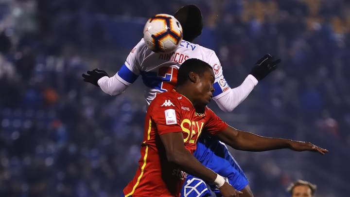 El cuadro cruzado cerró la primera rueda con el duelo pendiente de la fecha 15 ante los hispanos. Se consolidan en el liderato con 32 puntos.