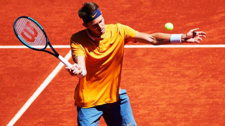 Sigue minuto a minuto el duelo entre Nicolás Jarry y Stefanos Tsitsipas, 6 del mundo, por octavos de final del ATP 250 de Hertogenbosch, hoy por AS.