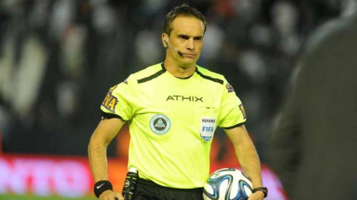 Patricio Lousteau dirigirá el duelo clave entre Chile y Ecuador.