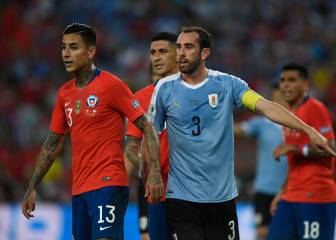 Godín alaba a Chile: