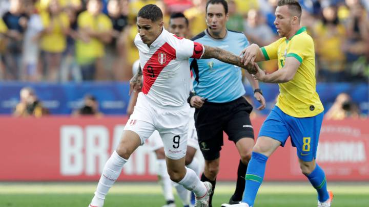 La historia del título que Paolo Guerrero le 'robó' a Rueda