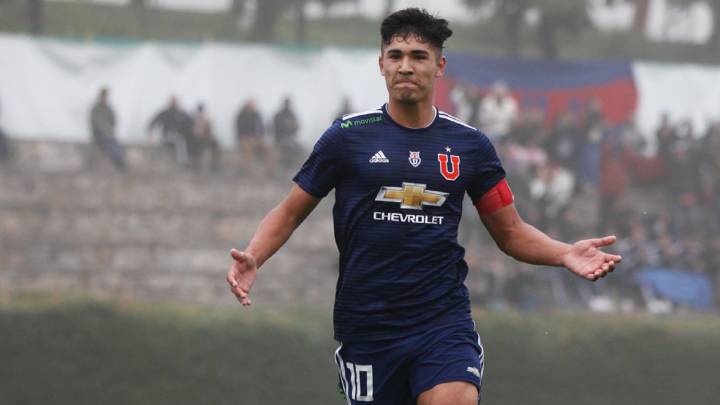 Nombrado en varias oportunidades como el próximo conductor de Universidad de Chile, el seleccionado nacional es uno de los grandes proyectos de los azules.