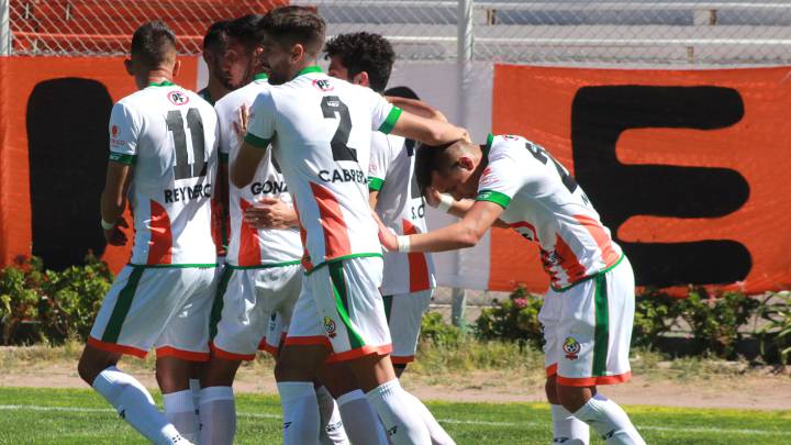 El elenco minero venció por 3-1 a los celestes en El Salvador con goles de Muñoz, Reynero y Bugueño. Con esto más el 1-1 en la ida está entre los ocho mejores del torneo.