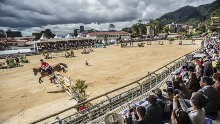 Mauricio González estaba en la Villa Panamericana, cuando el Comité Olímpico anunció que quedaba fuera de los juegos por dopaje. Tuvo que volver a Chile de inmediato.