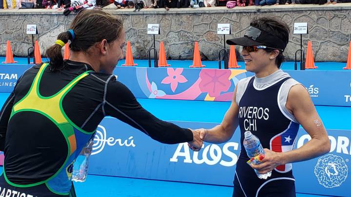 La triatleta del Team Chile reconoció que no llegó en su mejor nivel a los Juegos Panamericanos: "Esto me sacó de mi preparación...", dijo.