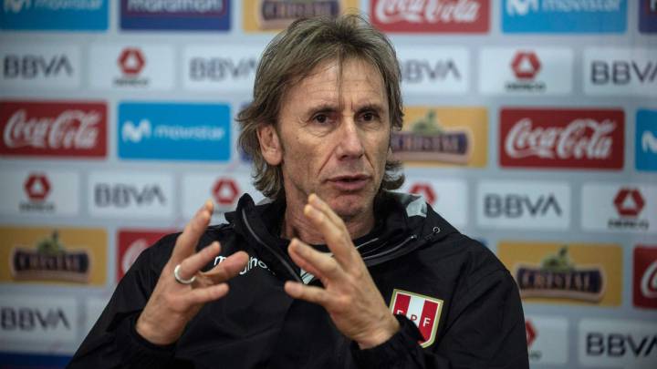 El actual técnico de la selección de Perú reconoció que en su momento hubo interés de los azules para que se hiciera cargo del primer equipo.