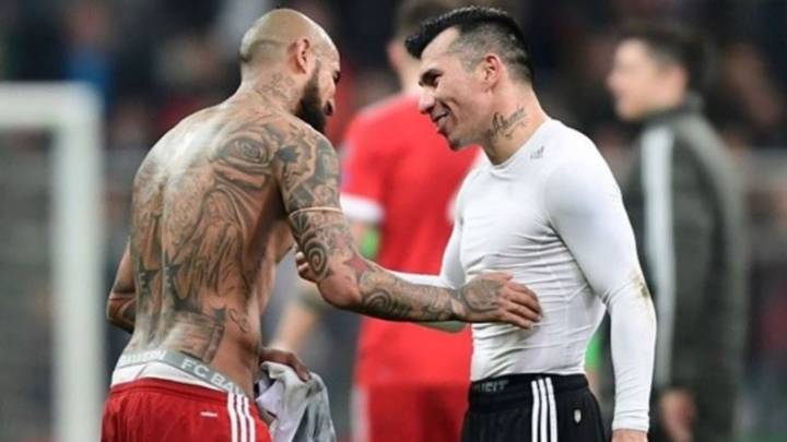 Arturo Vidal se acordó de su compañero de selección y amigo en su cumpleaños. Gary Medel cumplió 32 años este sábado.