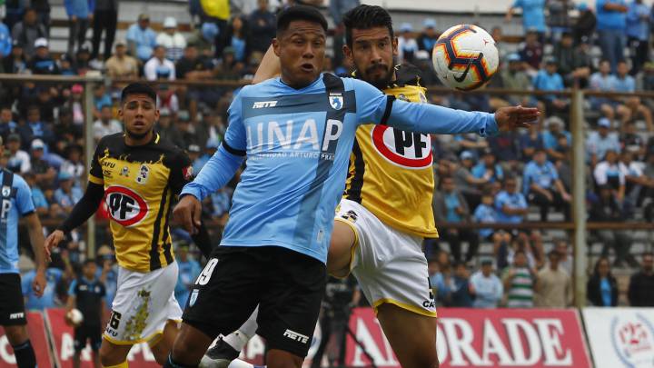Coquimbo Unido obtuvo un premio inmerecido ante Deportes Iquique, pero que le sirve para escalar hasta las posiciones de torneos internacionales.