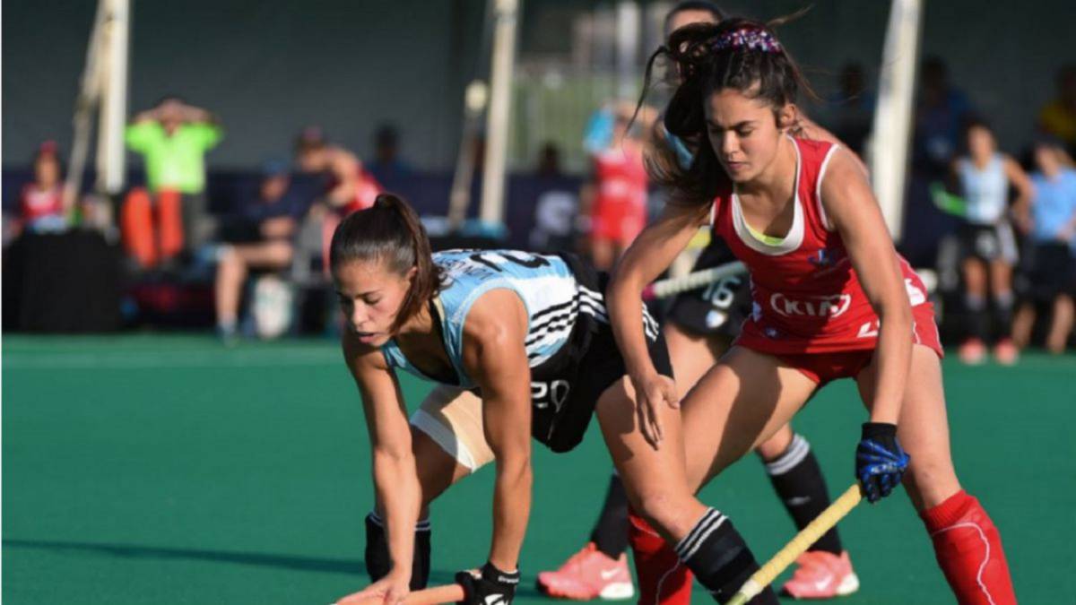Las selección chilena de hockey femenino dio una increíble lucha ante las Leonas, pero la experiencia de las trasandinas fue más y pasaron a la final.