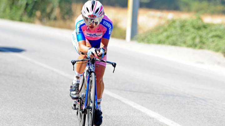 Aranza Villalón compitió en la disciplina de contrareloj y señaló que tuvo problemas de preparación por todo lo que ocurre con el ciclismo.
