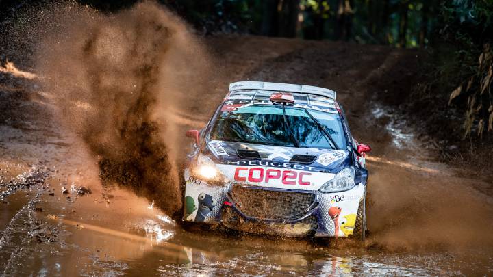El piloto de Copec y Peugeot espera aprovechar la condición de nueva carrera que tendrá el Rally Mobil en Quillón, en la Región de Ñuble.