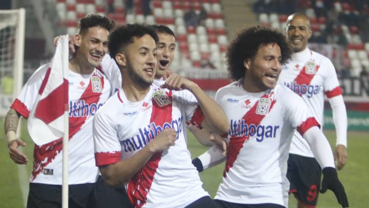 El venezolano anotó a los 13 segundos frente a U. de Concepción y superó la marca de Leandro Benegas de la primera fecha del Torneo Nacional.