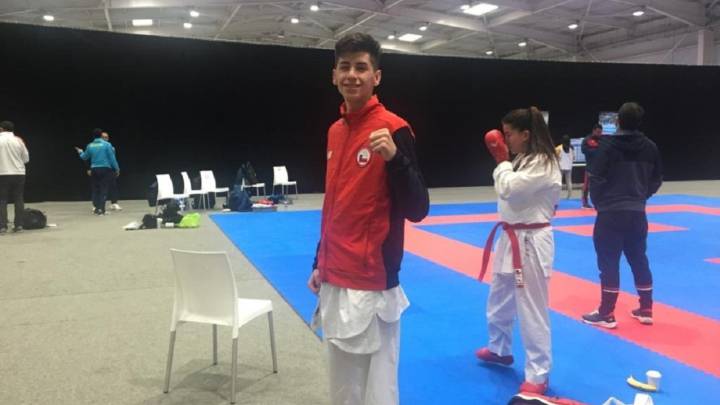 Joaquín González logró algo inesperado en la disciplina de karate. el chileno se quedó con la medalla de oro tras derrotar a Douglas Broose de Brasil.