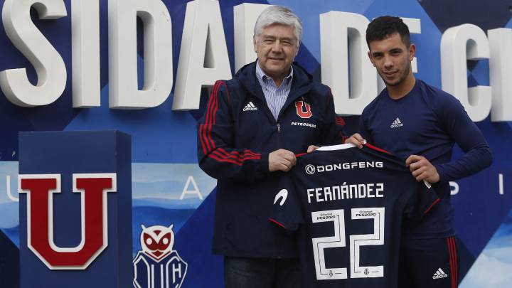 El volante uruguayo fue presentado este viernes y fue inmediatamente citado por el técnico Hernán Caputto, con miras al duelo de este domingo ante los cementeros.