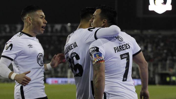 Paredes corta la larga sequía de Colo Colo y acecha a 'Chamaco'