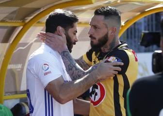Pinilla queda en deuda en su primer partido contra la U
