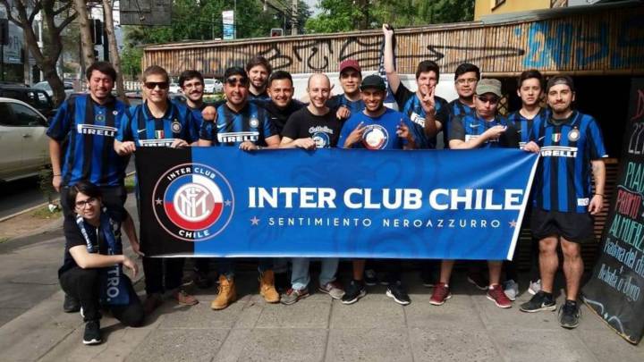 La historia de un grupo de 45 fanáticos del Inter de Milán, que vibran semana a semana con los partidos del elenco donde milita Alexis Sánchez.