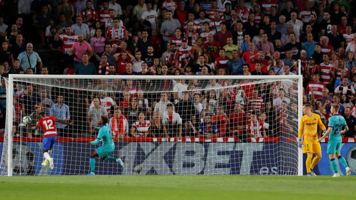 Barcelona y Vidal sufren