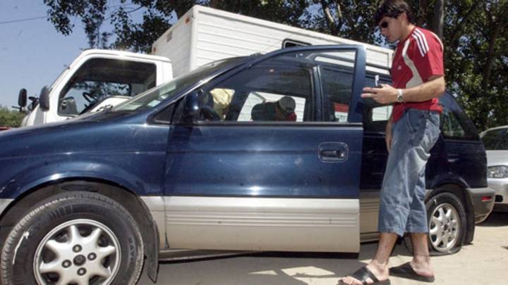 Espínola recordó el día que un hincha de la U pinchó las ruedas de su auto por un error
