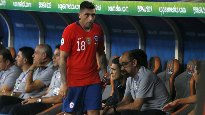 El insólito castigo que afecta a Jara y Lichnovsky en la Roja