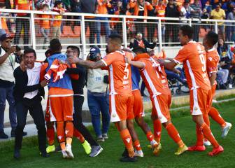 Cobreloa venció en la agonía a Valdivia y escala al tercer puesto