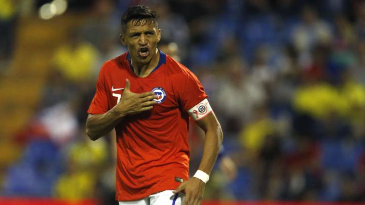 Alexis podría ser operado tras su lesión ante Colombia