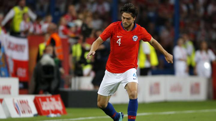 Reinaldo Rueda ya tiene en mente el equipo que utilizará para el amistoso frente a Guinea esta tarde en Alicante.