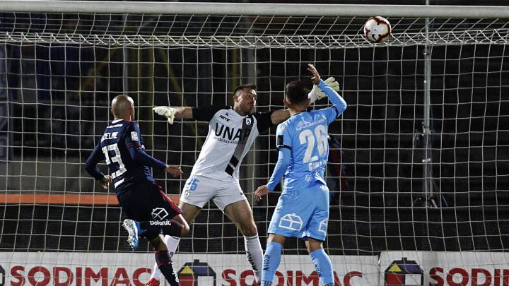 Sigue el minuto a minuto del vital partido entre U. de Chile y Deportes Iquique por la fecha 24 del Torneo Nacional que se juega hoy, en AS.